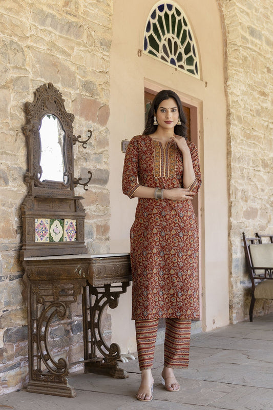 Women Maroon Ethnic Printed Straight Kurta With Trouser | LASVINI - Redefining Indian Fashion with Elegance