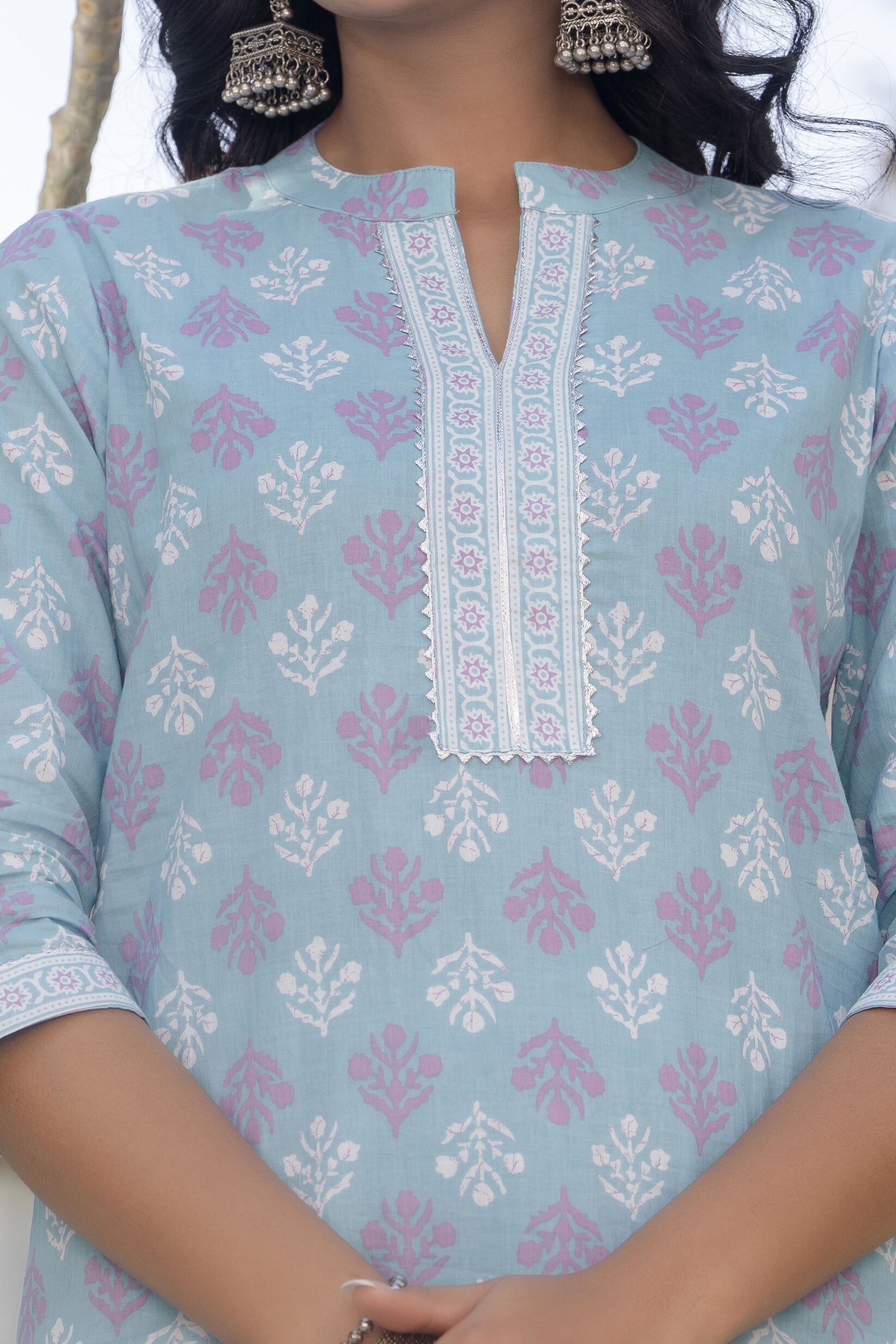 Women Sky Blue Printed Straight Kurta With Trouser | LASVINI - Redefining Indian Fashion with Elegance