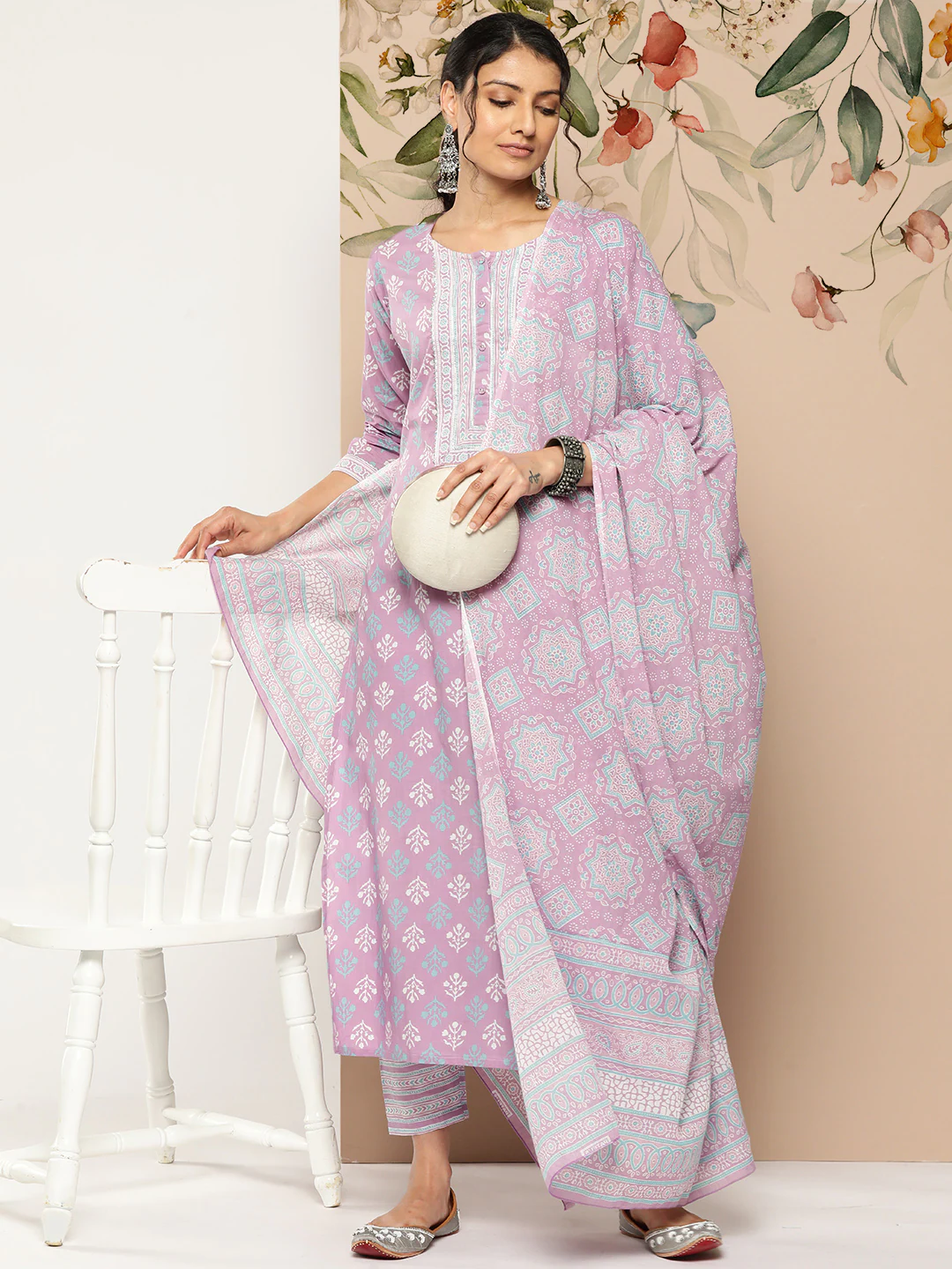 Women Lavender Printed Straight Kurta With Palazzo & Dupatta | LASVINI - Redefining Indian Fashion with Elegance