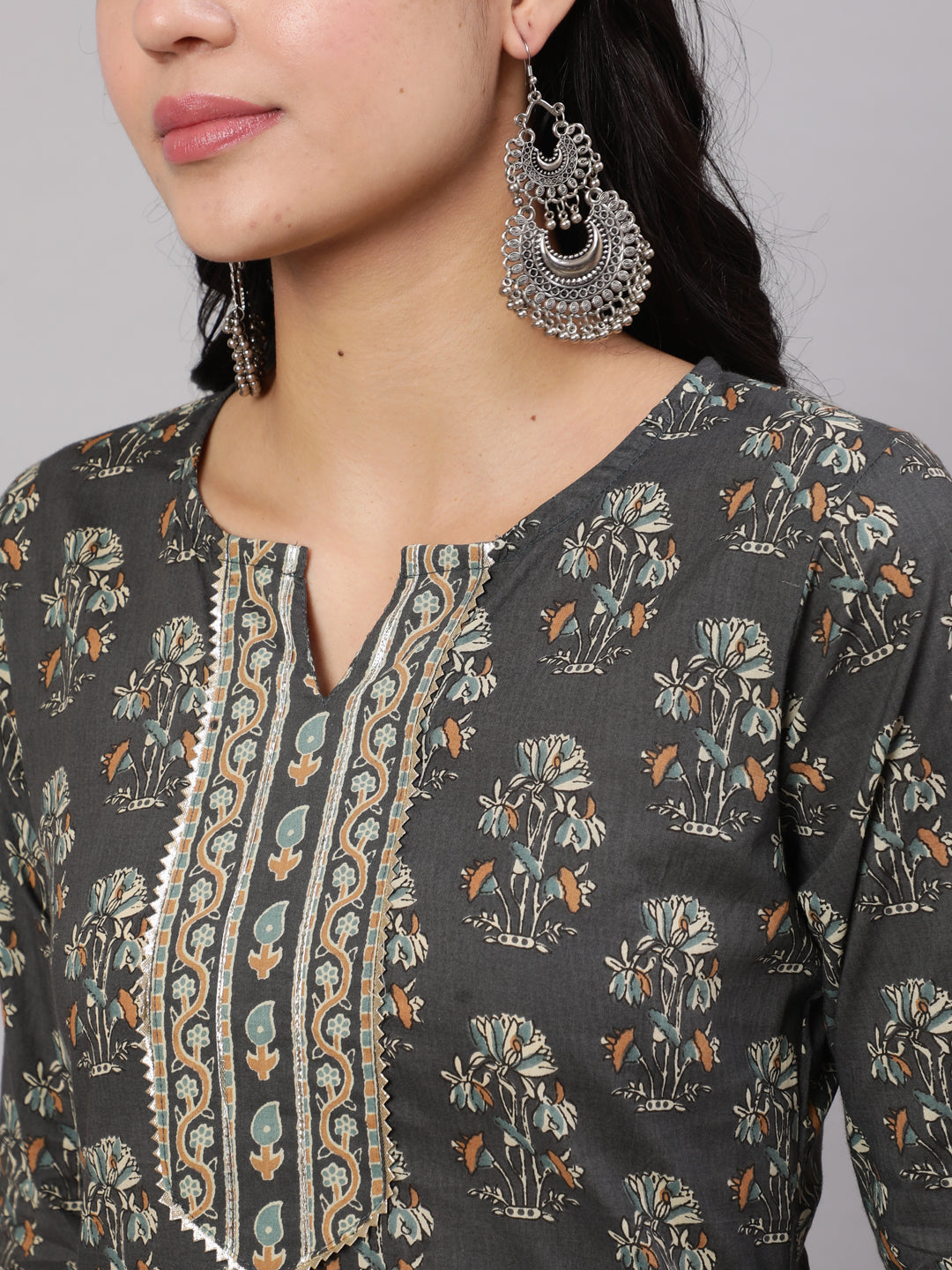 Women Grey Printed Straight Kurta With Trouser | LASVINI - Redefining Indian Fashion with Elegance