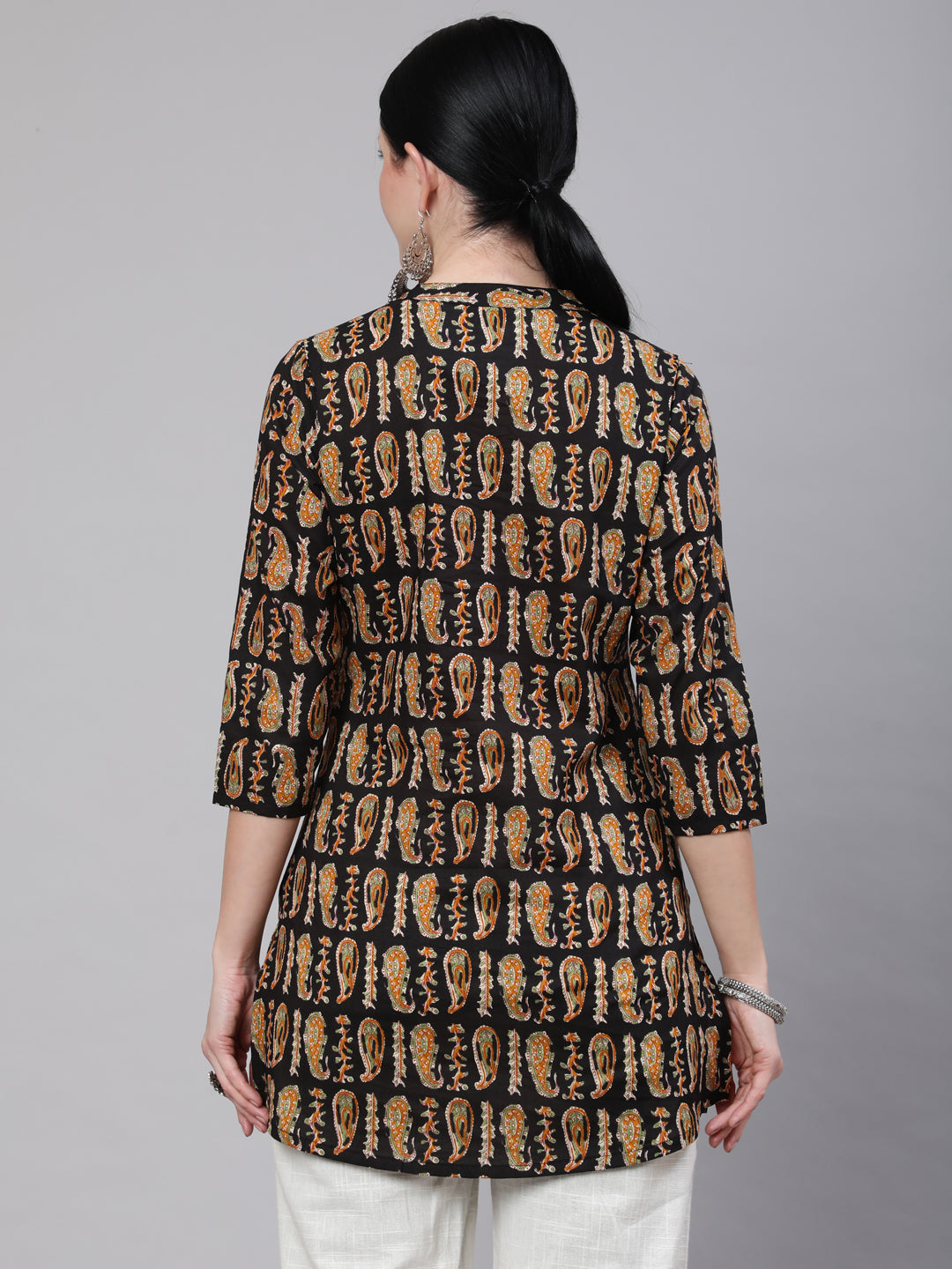 Women Black Paisley Printed Straight Tunic With Three Quarter Sleeves | LASVINI - Redefining Indian Fashion with Elegance