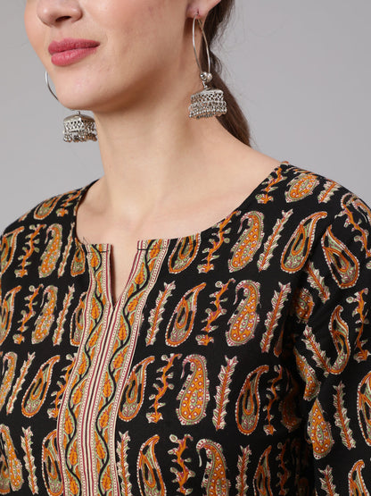 Women Black Ethnic Printed Straight Kurta With Three Quarter Sleeves | LASVINI - Redefining Indian Fashion with Elegance