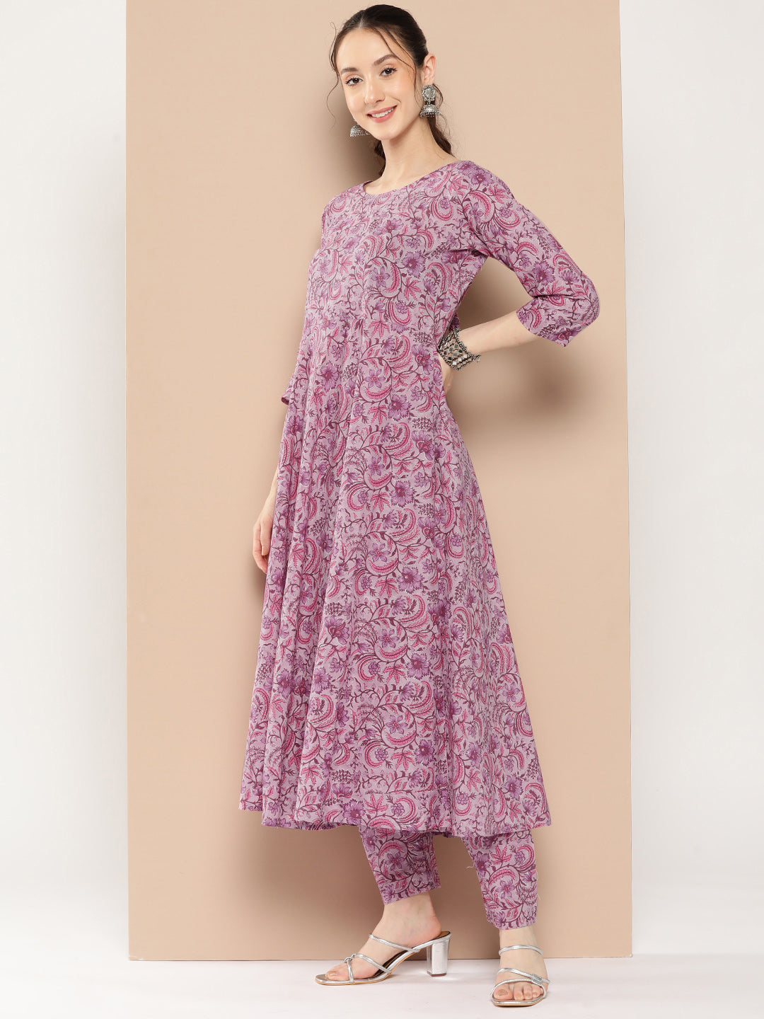 Women Lavender Floral Printed Kurta With Trouser And Dupatta | LASVINI - Redefining Indian Fashion with Elegance