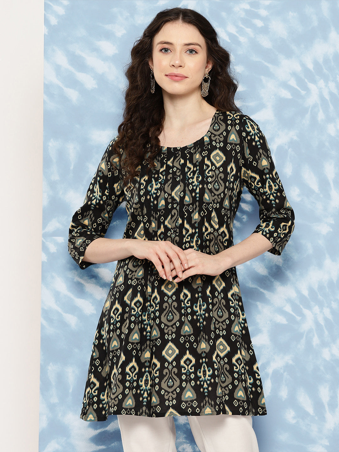 Women Black Straight Tunic With Three Quarter Sleeves | LASVINI - Redefining Indian Fashion with Elegance