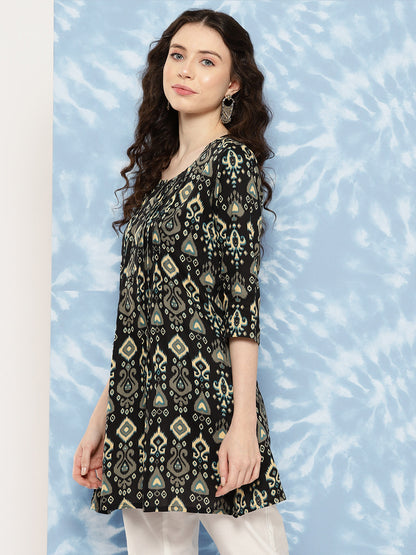 Women Black Straight Tunic With Three Quarter Sleeves | LASVINI - Redefining Indian Fashion with Elegance