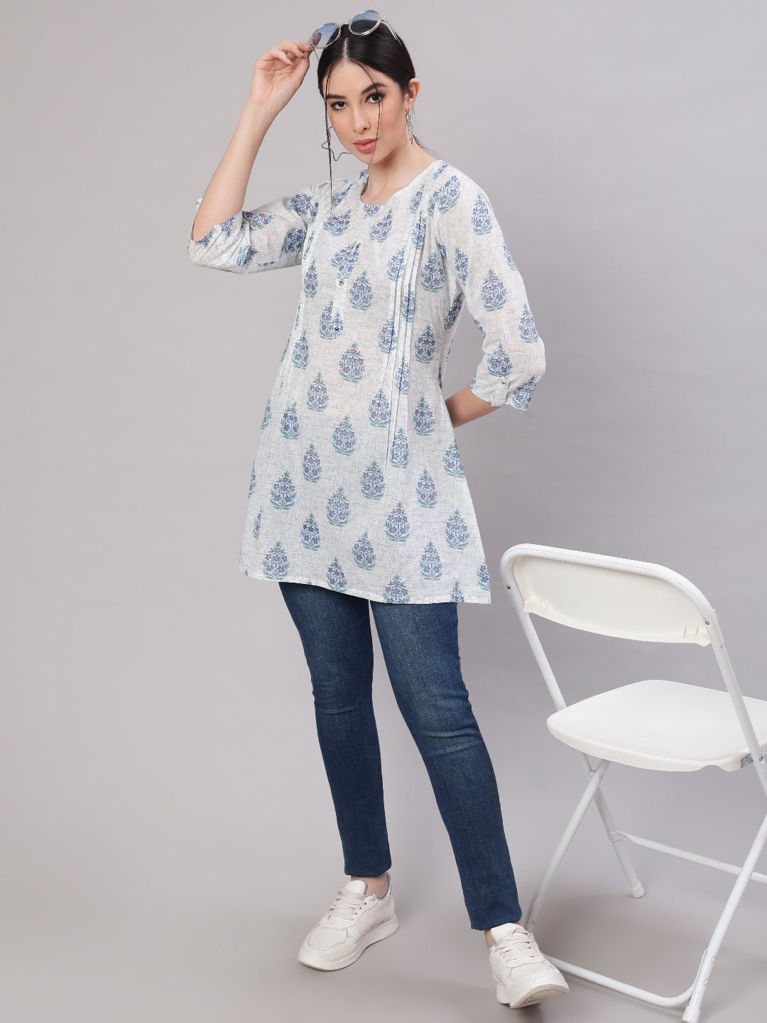 Women Off White Printed Straight Tunic With Three Quarter Sleeves | LASVINI - Redefining Indian Fashion with Elegance