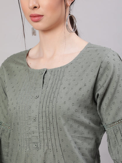 Women Green Straight Tunic With Three Quarter Sleeves | LASVINI - Redefining Indian Fashion with Elegance