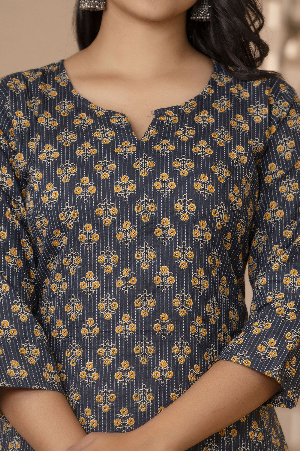 Women Black Printed Straight Kurta With Three Quarter Sleeves | LASVINI - Redefining Indian Fashion with Elegance