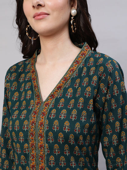 Women Green Ethnic Printed Straight Kurta With Three Quarter Sleeves | LASVINI - Redefining Indian Fashion with Elegance