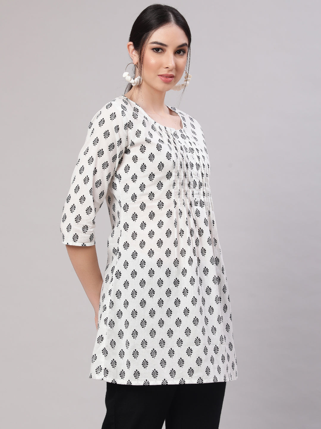Women White Printed Straight Tunic With Three Quarter Sleeves | LASVINI - Redefining Indian Fashion with Elegance