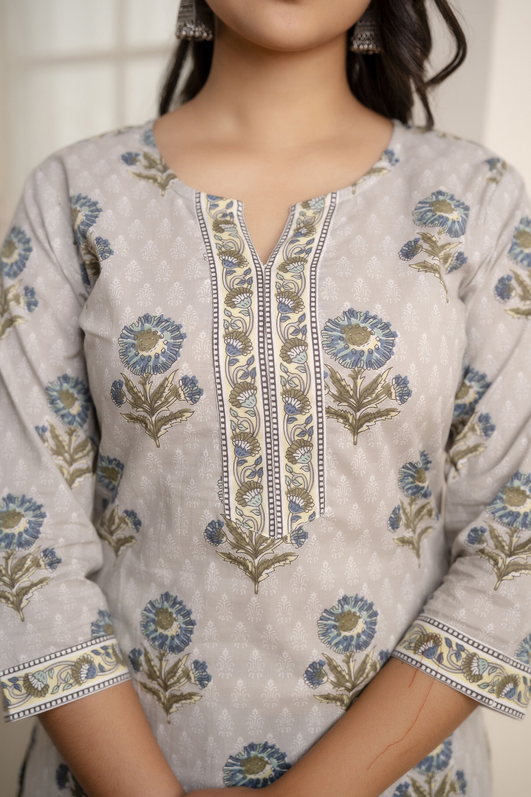 Women Grey Ethnic Printed Straight Tunic | LASVINI - Redefining Indian Fashion with Elegance
