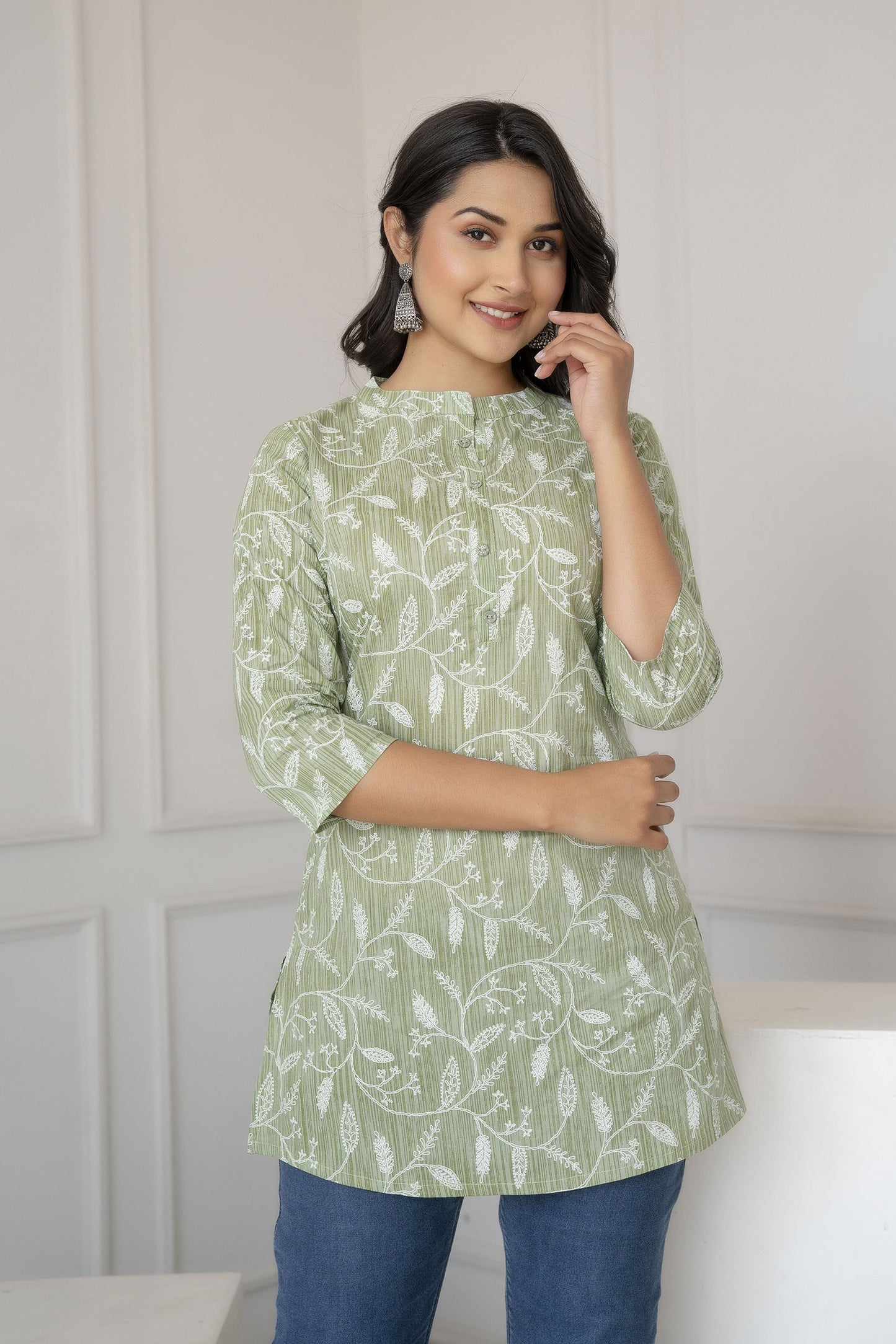 Women Green Ethnic Printed Straight Tunic | LASVINI - Redefining Indian Fashion with Elegance
