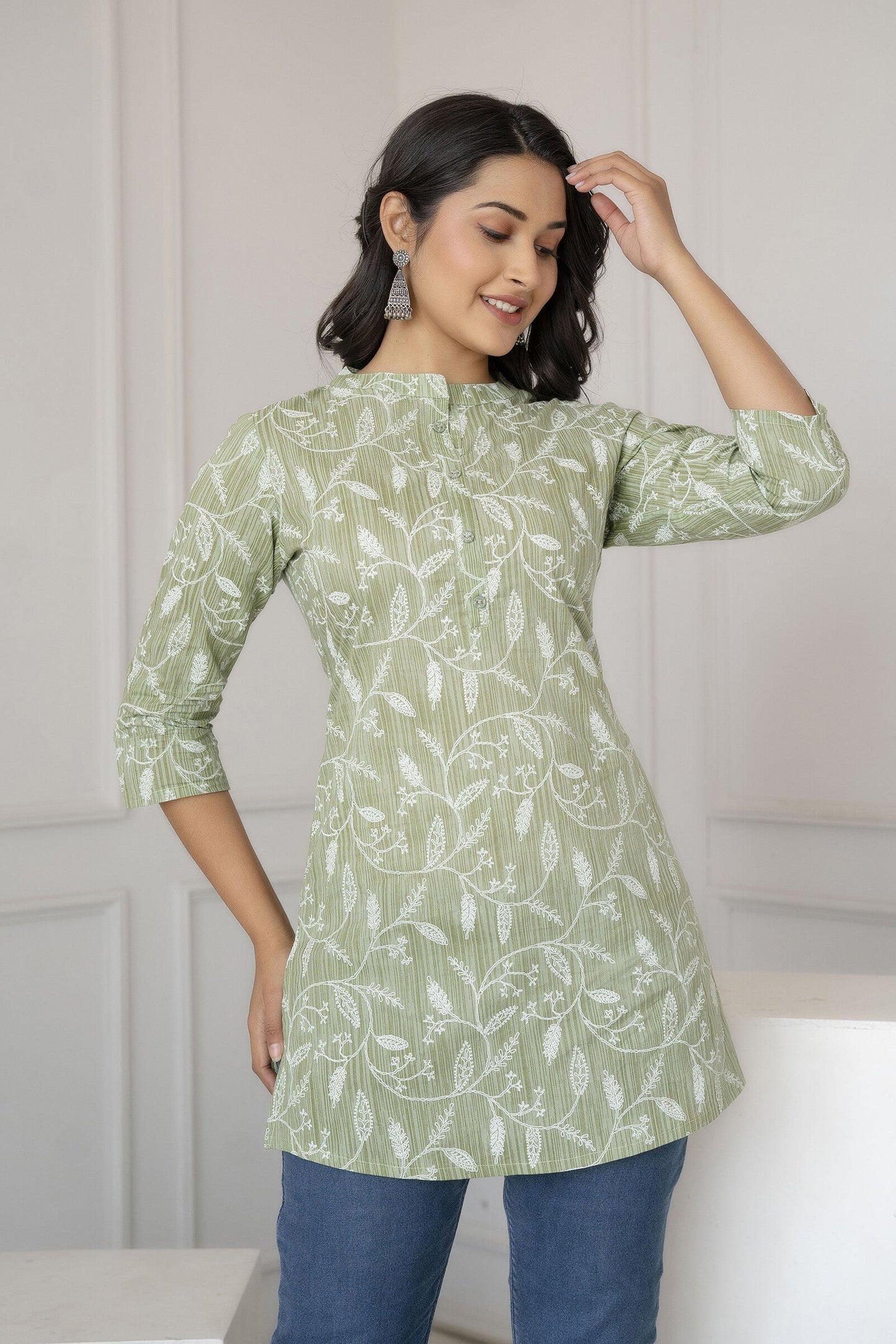 Women Green Ethnic Printed Straight Tunic | LASVINI - Redefining Indian Fashion with Elegance