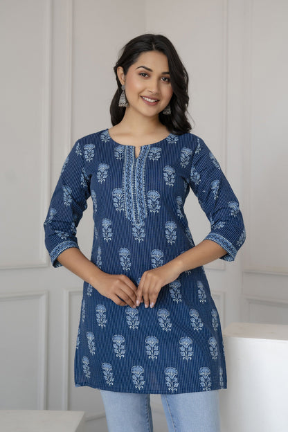 Women Blue Straight Tunic With Three Quarter Sleeves | LASVINI - Redefining Indian Fashion with Elegance
