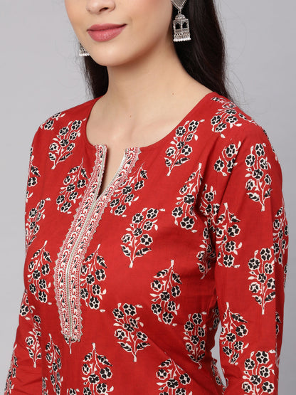 Women Maroon Printed Straight Kurta With Three Quarter Sleeves | LASVINI - Redefining Indian Fashion with Elegance