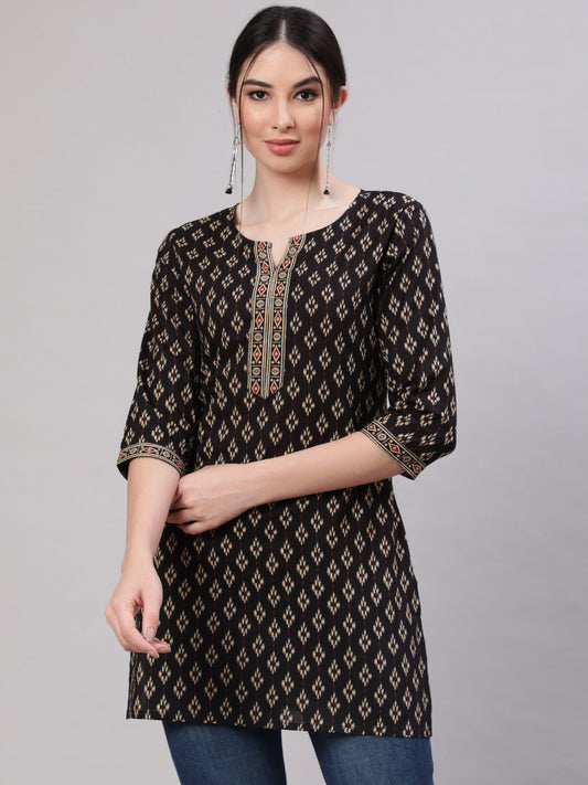 Women Black Straight Tunic With Three Quarter Sleeves | LASVINI - Redefining Indian Fashion with Elegance