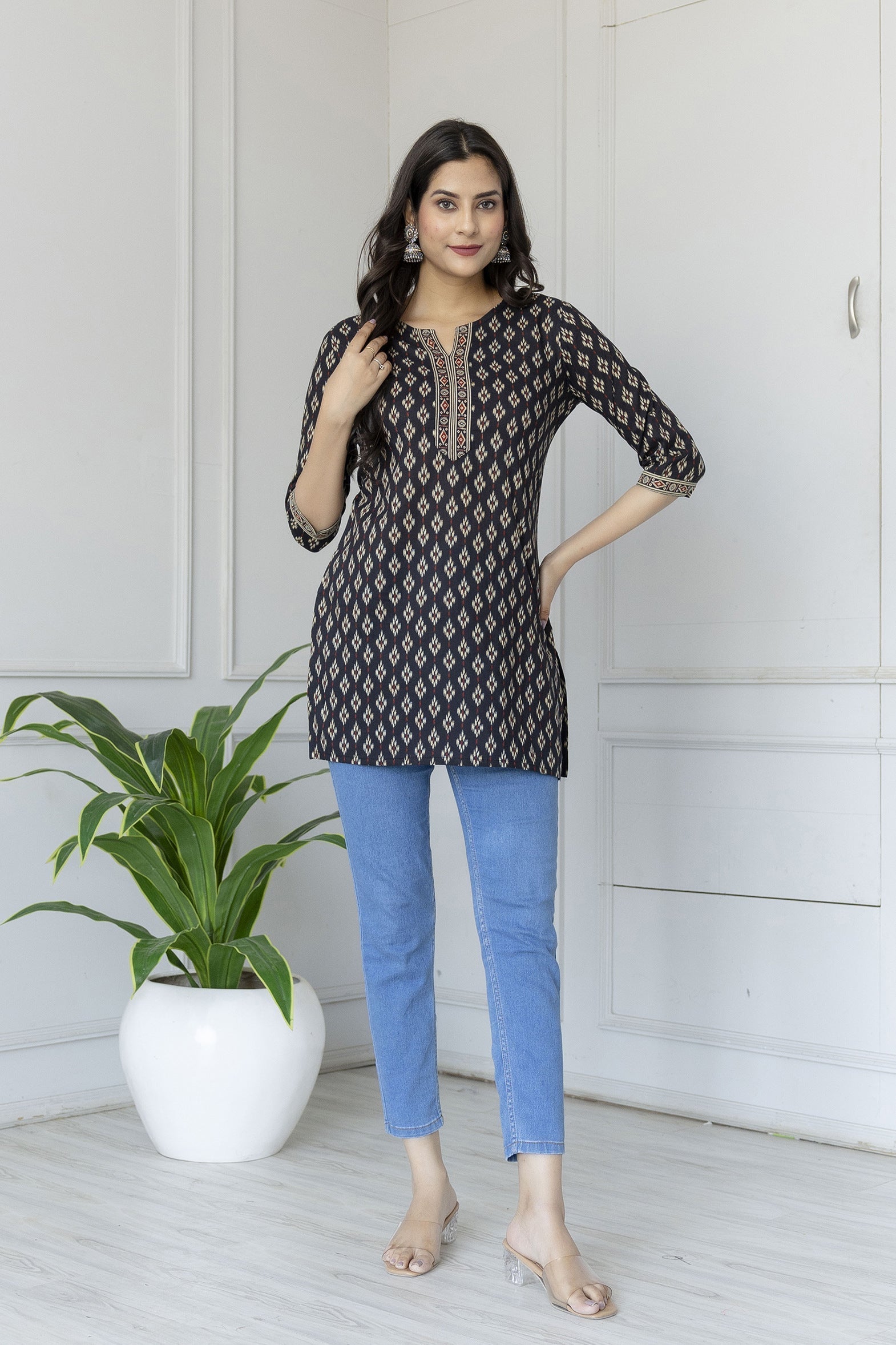 Women Black Straight Tunic With Three Quarter Sleeves | LASVINI - Redefining Indian Fashion with Elegance