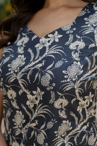 Women Grey Paisely Printed Straight Kurta With Trouser And Dupatta | LASVINI - Redefining Indian Fashion with Elegance