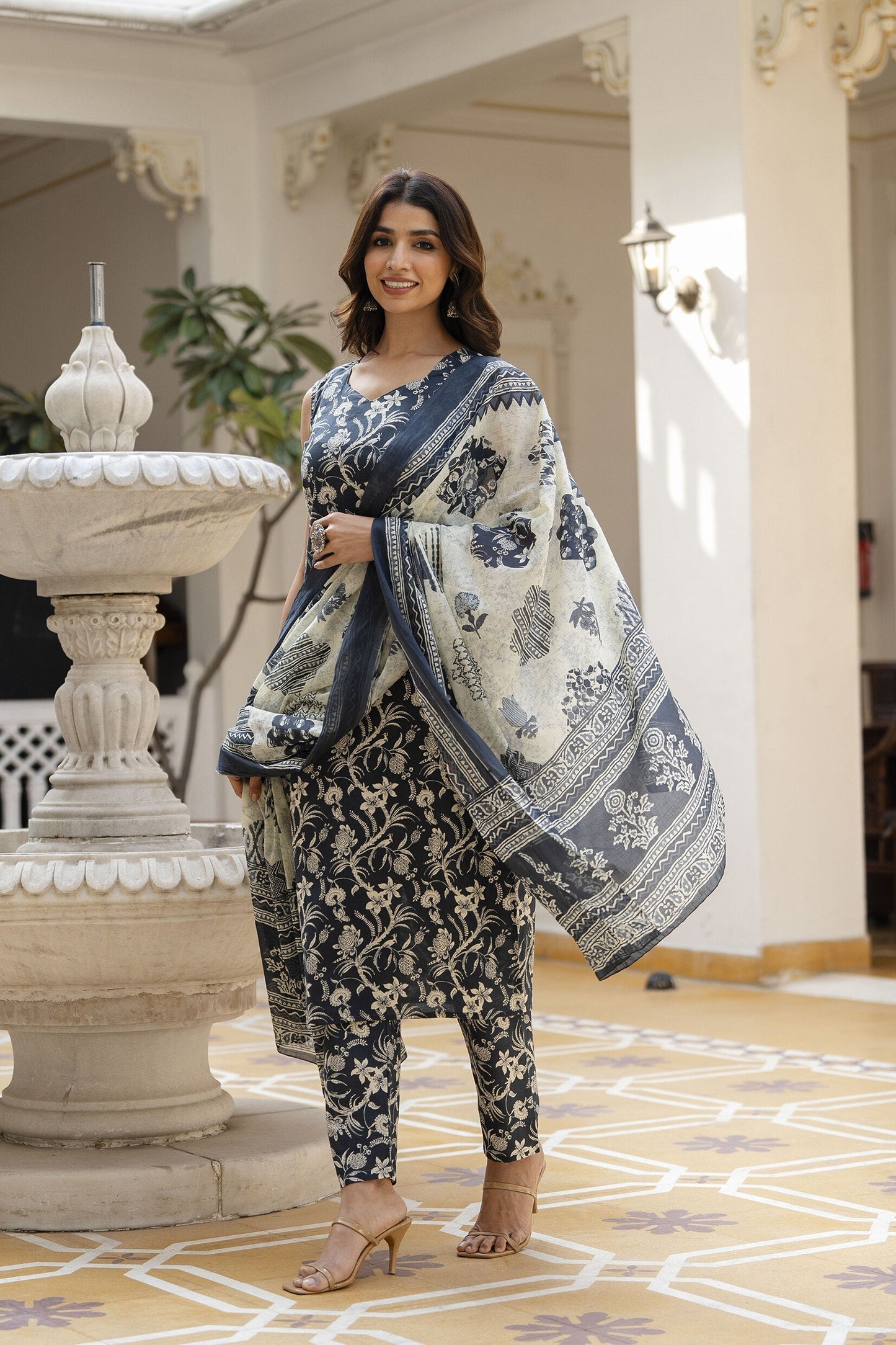 Women Grey Paisely Printed Straight Kurta With Trouser And Dupatta | LASVINI - Redefining Indian Fashion with Elegance