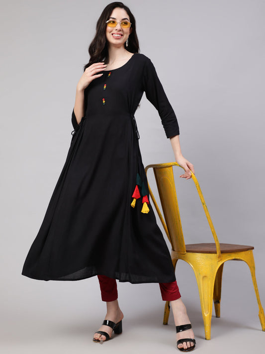 Women Black A-Line Kurta With Three Quarter Sleeves | LASVINI - Redefining Indian Fashion with Elegance