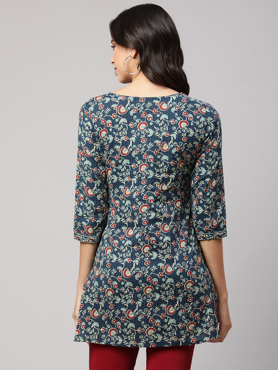 Women Blue Straight Tunic With Three Quarter Sleeves | LASVINI - Redefining Indian Fashion with Elegance