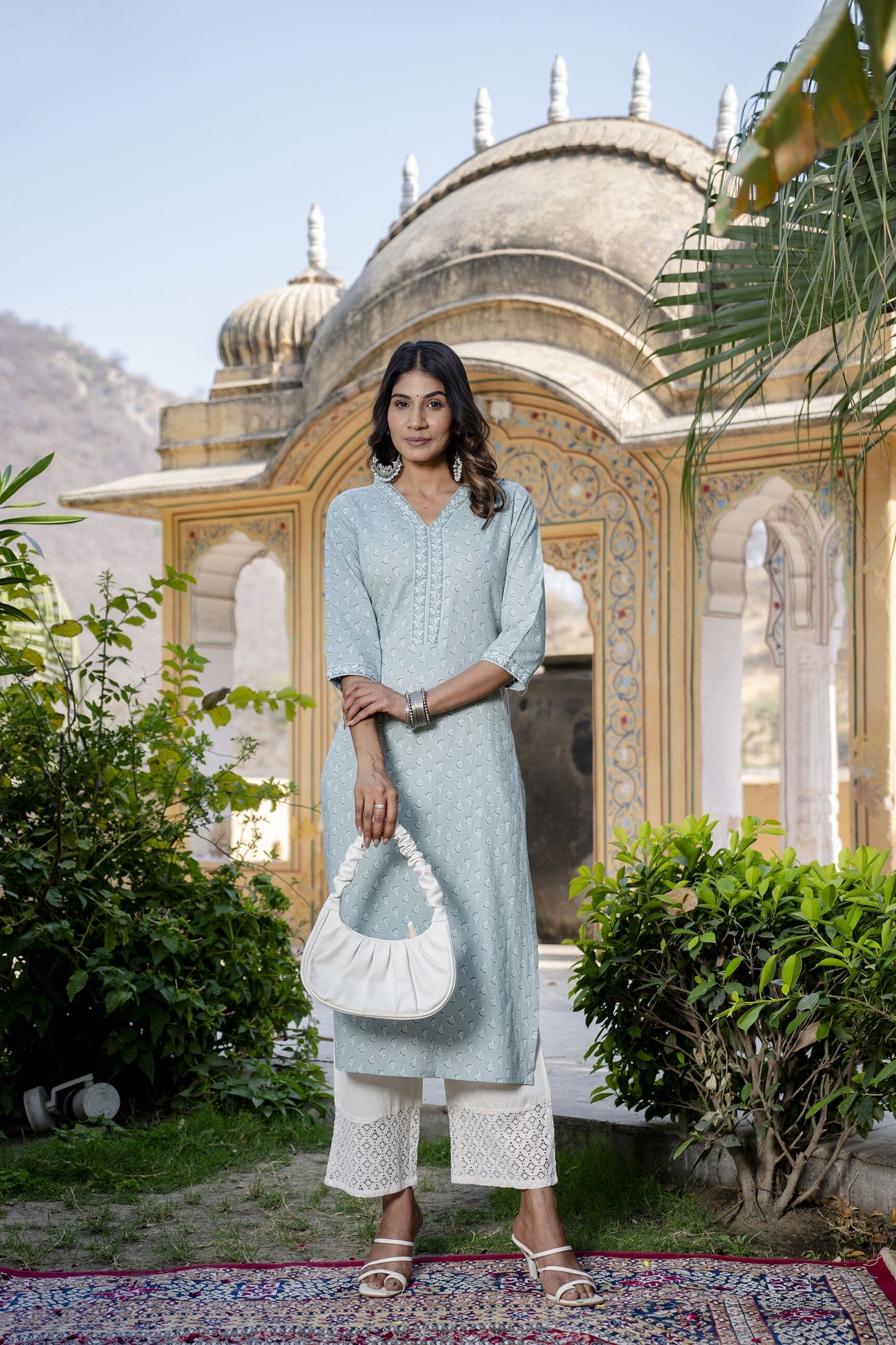 Women Green Ethnic Printed Straight Kurta With Three Quarter Sleeves | LASVINI - Redefining Indian Fashion with Elegance