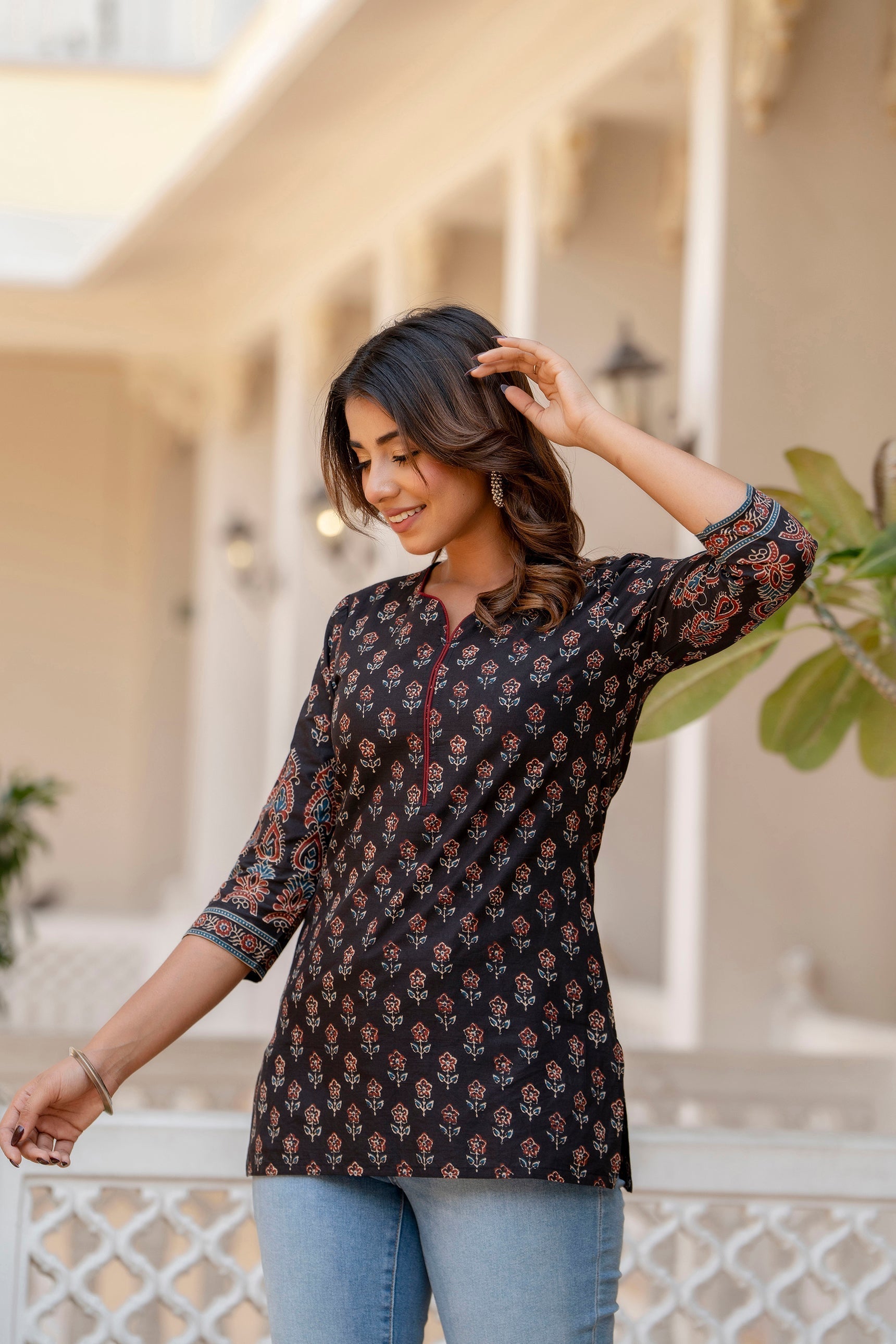 Women Black Tunic With Three Quarter Sleeves | LASVINI - Redefining Indian Fashion with Elegance