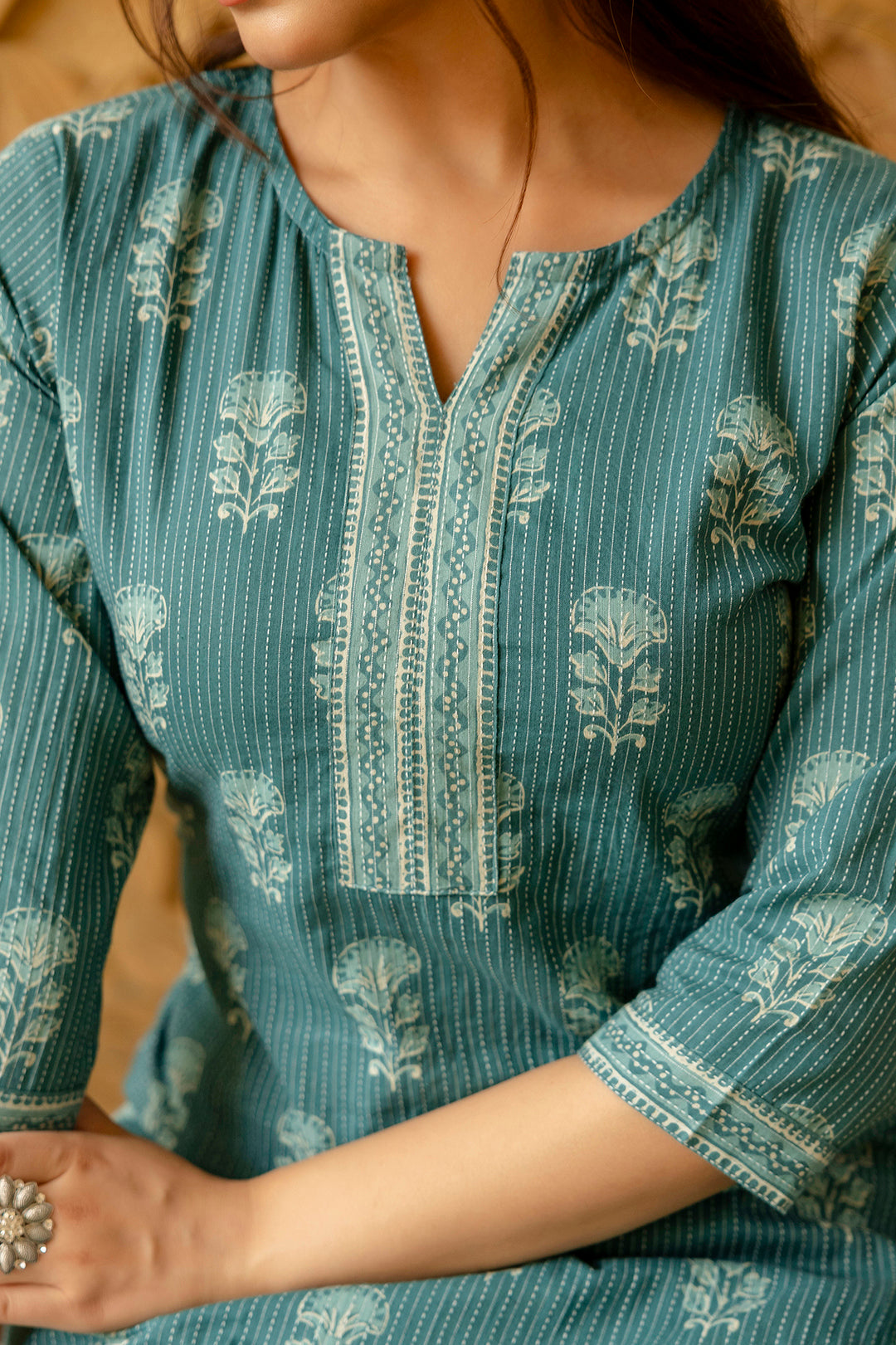 Women Turquoise Blue Printed Straight Kurta | LASVINI - Redefining Indian Fashion with Elegance