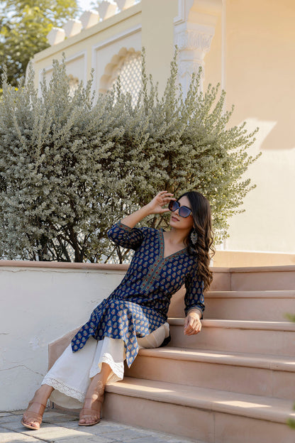 Women Blue Printed Straight Kurta With Three Quarter Sleeves | LASVINI - Redefining Indian Fashion with Elegance