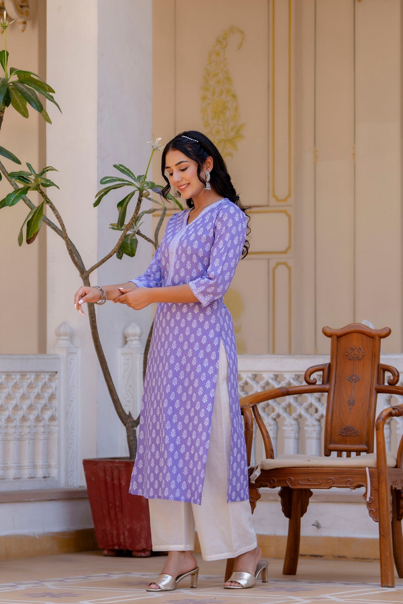 Women Purple Ethnic Printed Straight Kurta With Three Quarter Sleeves | LASVINI - Redefining Indian Fashion with Elegance