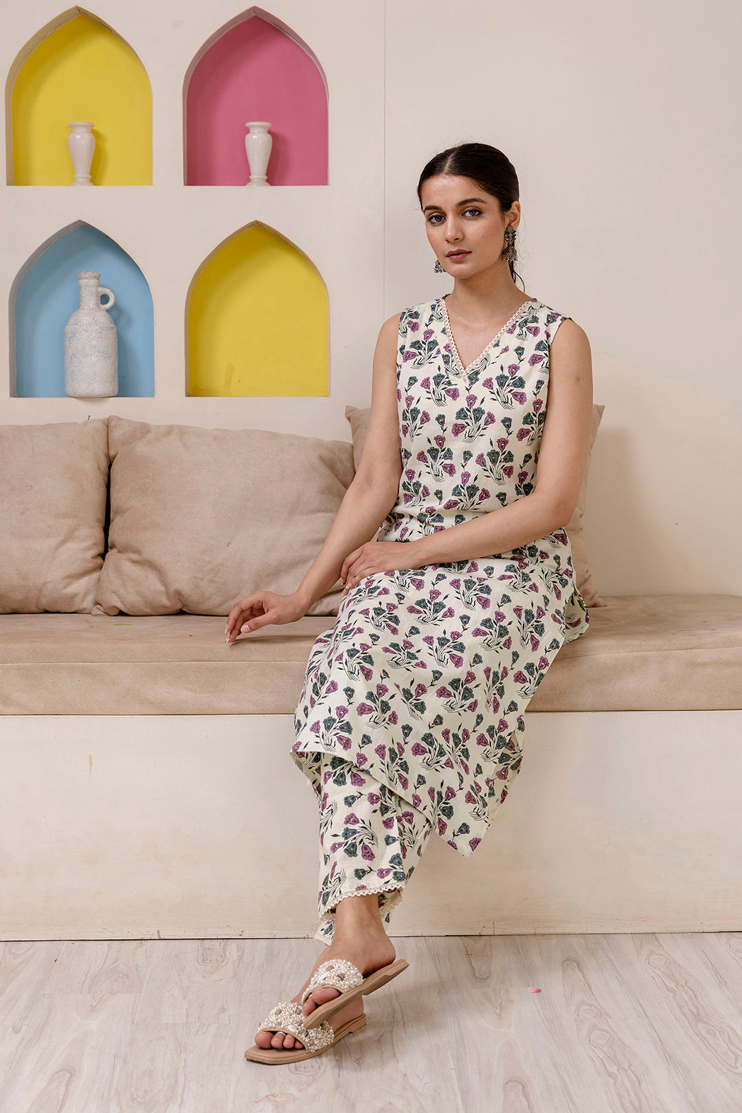 Women Off White Printed Straight Kurta With Trouser | LASVINI - Redefining Indian Fashion with Elegance