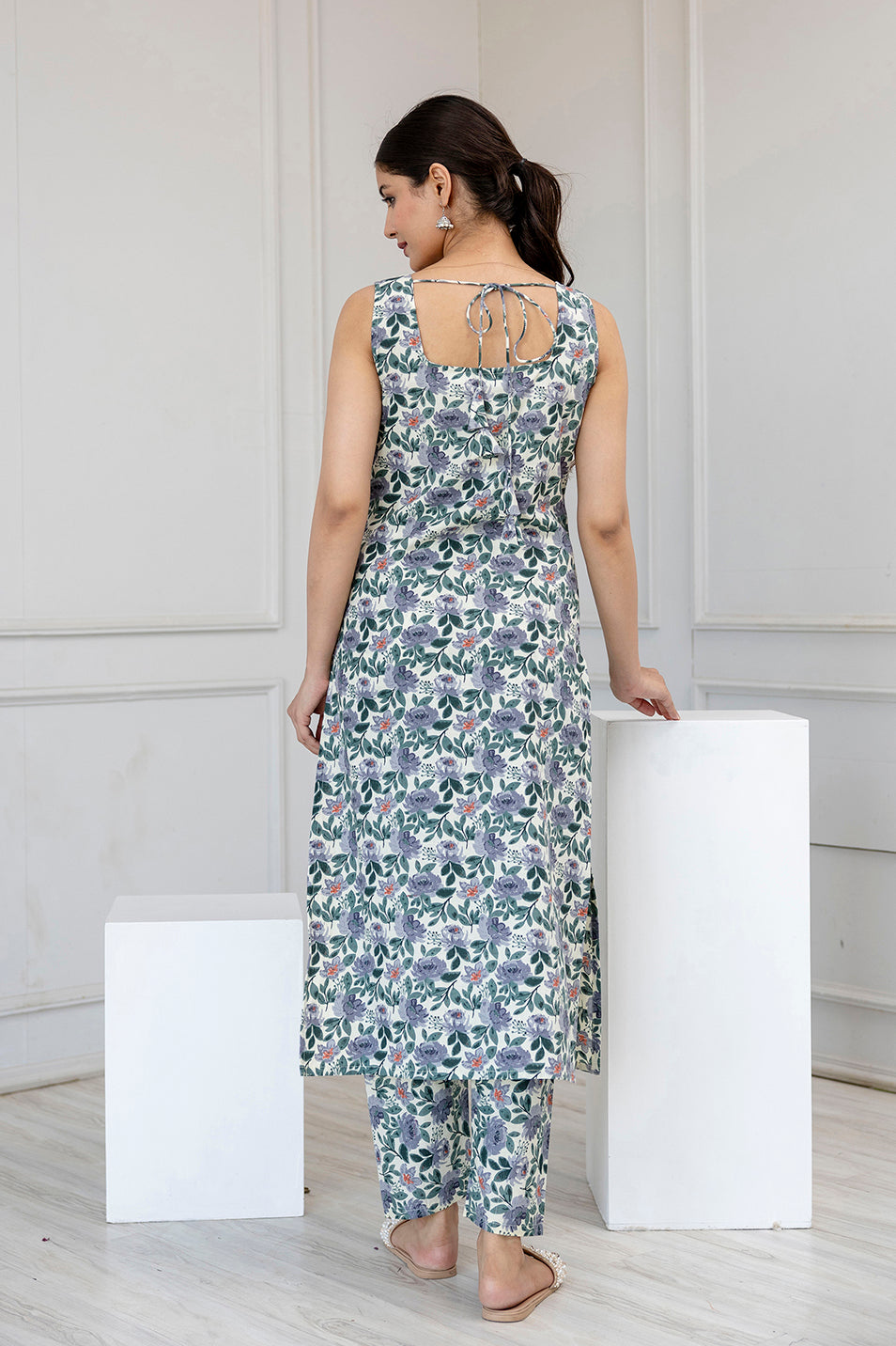 Women Off White Printed Straight Kurta With Trouser | LASVINI - Redefining Indian Fashion with Elegance