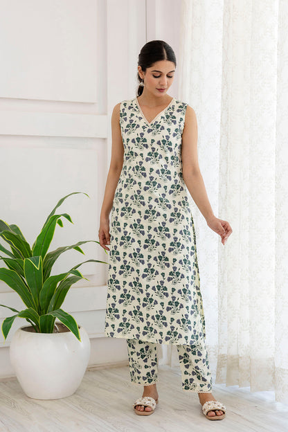 Women Off White Printed Straight Kurta With Trouser | LASVINI - Redefining Indian Fashion with Elegance