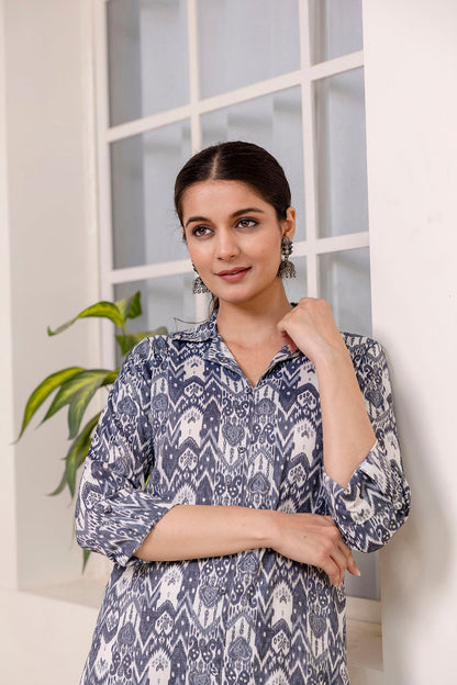 Women Grey Printed Straight Shirt Collar Kurta | LASVINI - Redefining Indian Fashion with Elegance
