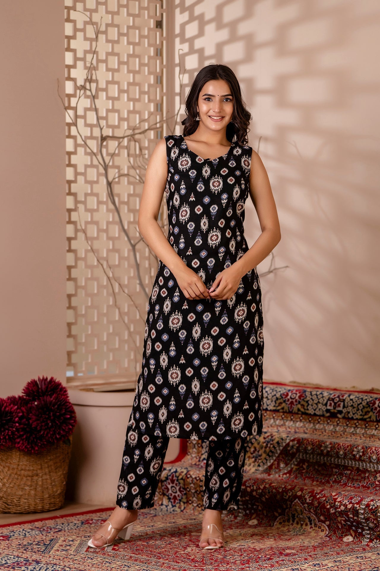 Women Black Printed Straight Kurta With Trouser | LASVINI - Redefining Indian Fashion with Elegance