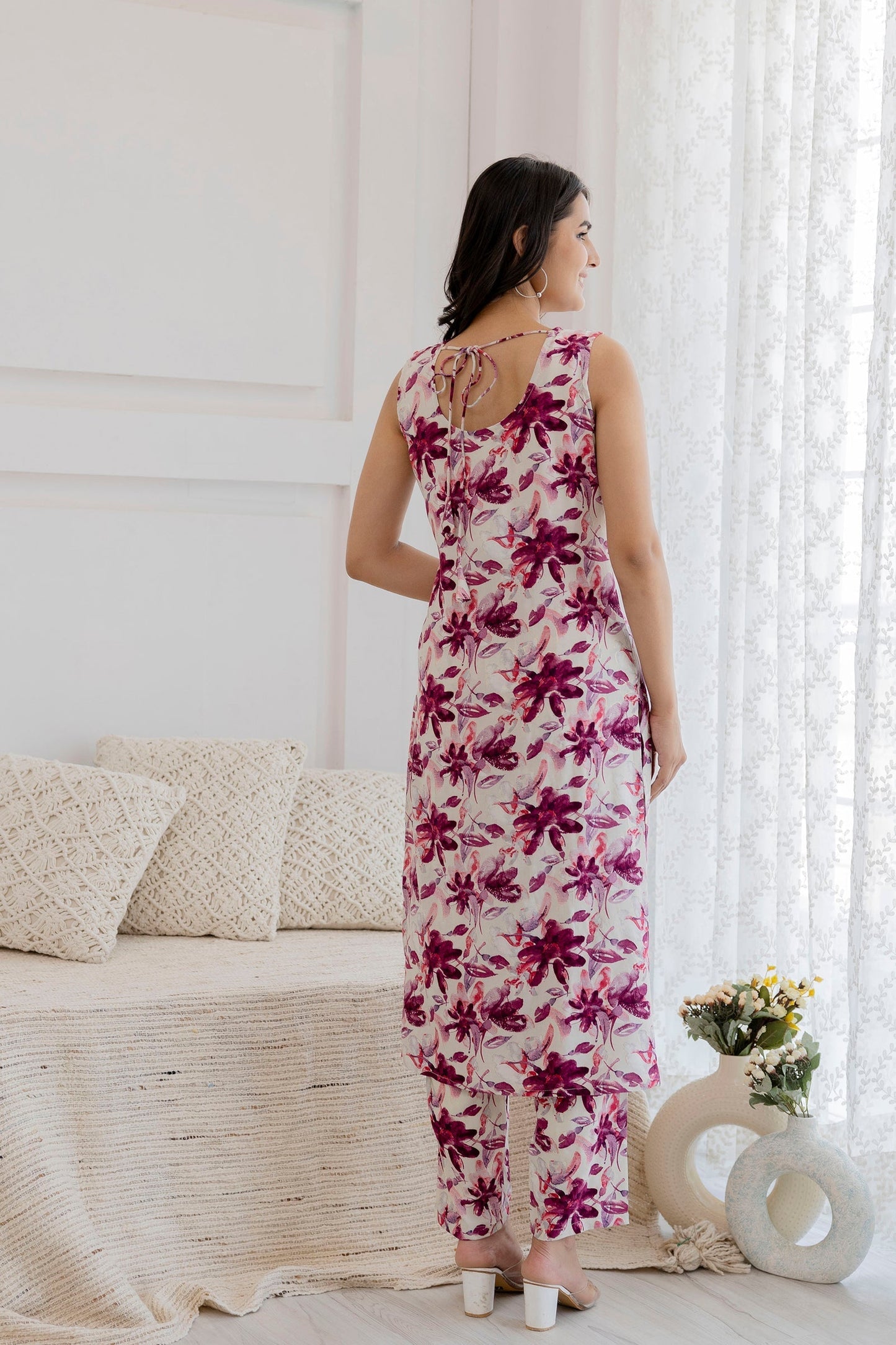 Women Off White Printed Straight Kurta With Trouser | LASVINI - Redefining Indian Fashion with Elegance