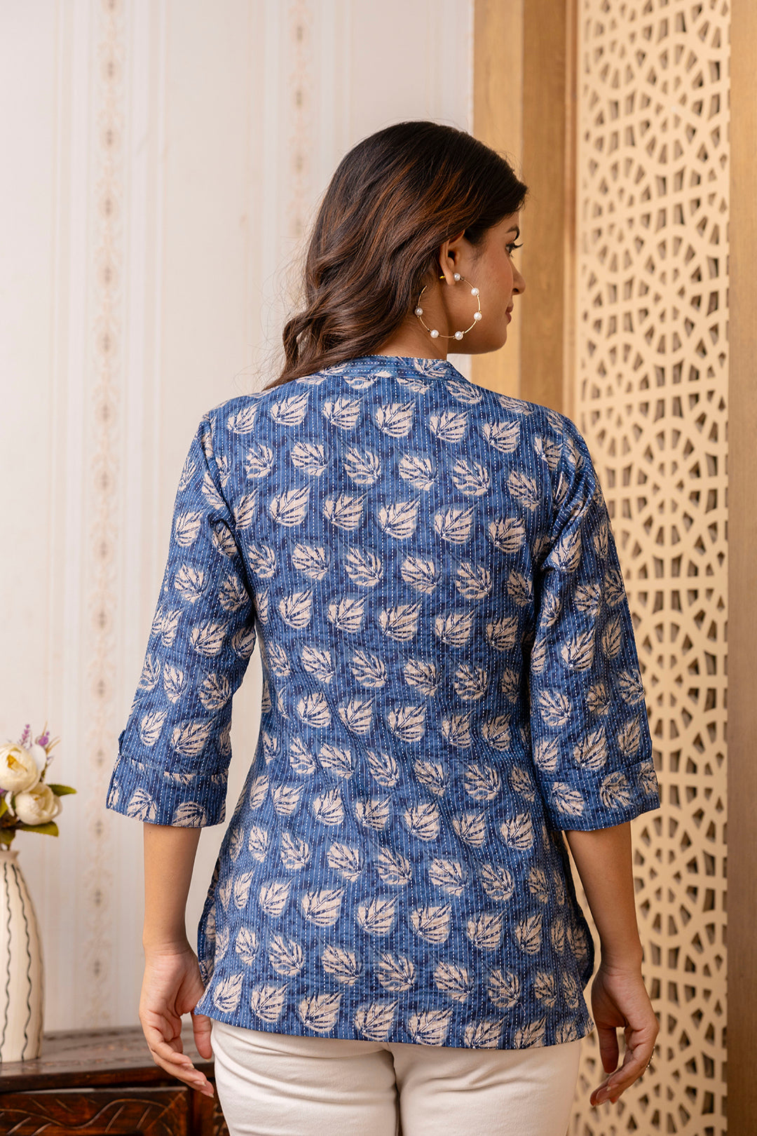 Women Blue Printed Straight Tunic | LASVINI - Redefining Indian Fashion with Elegance