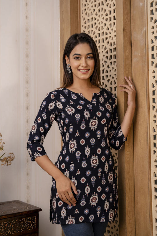 Women Black Printed Straight Tunic | LASVINI - Redefining Indian Fashion with Elegance
