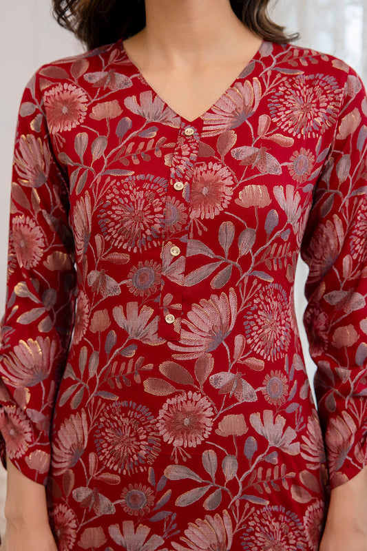 Women Maroon Printed Straight Kurta With Trouser | LASVINI - Redefining Indian Fashion with Elegance