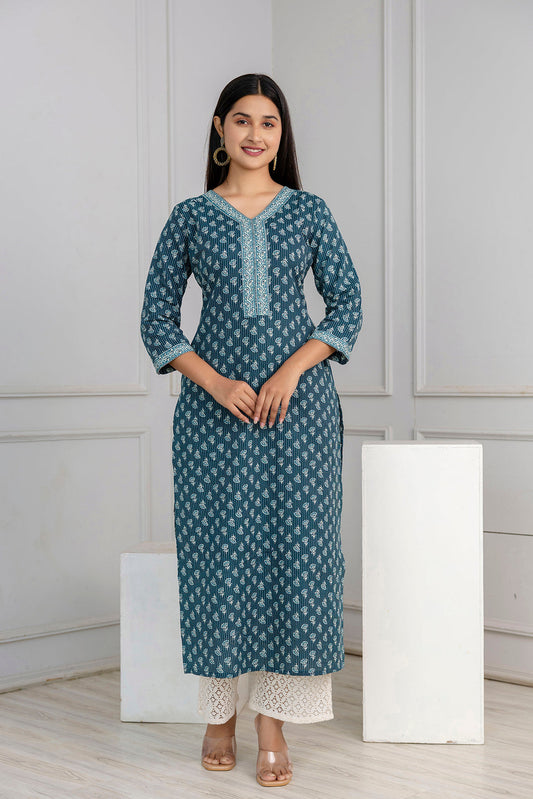 Green Printed Straight Kurta With Three Quarter Sleeves | LASVINI - Redefining Indian Fashion with Elegance
