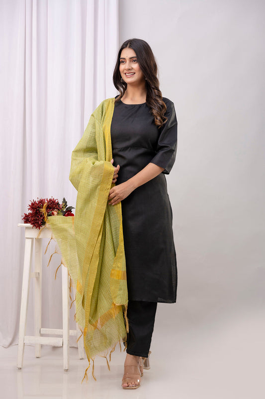Black Straight Kurta Set With Printed Dupatta for Women | LASVINI - Redefining Indian Fashion with Elegance
