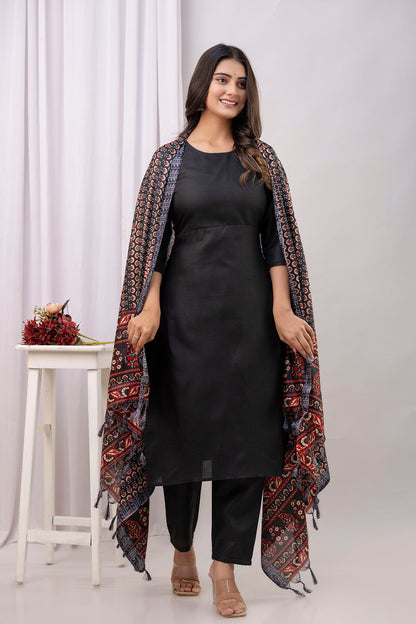 Black Straight Kurta Set With Printed Dupatta for Women | LASVINI - Redefining Indian Fashion with Elegance
