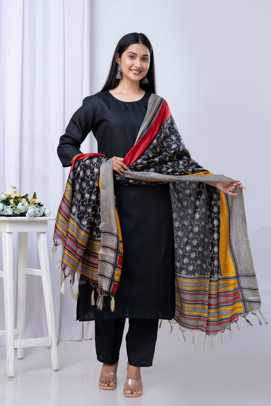 Black Straight Kurta Set With Printed Dupatta for Women | LASVINI - Redefining Indian Fashion with Elegance