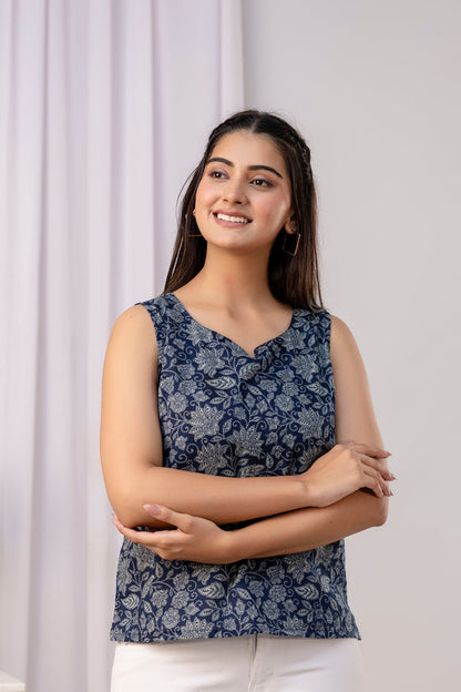 Women Navy Blue Printed Straight Tunic | LASVINI - Redefining Indian Fashion with Elegance