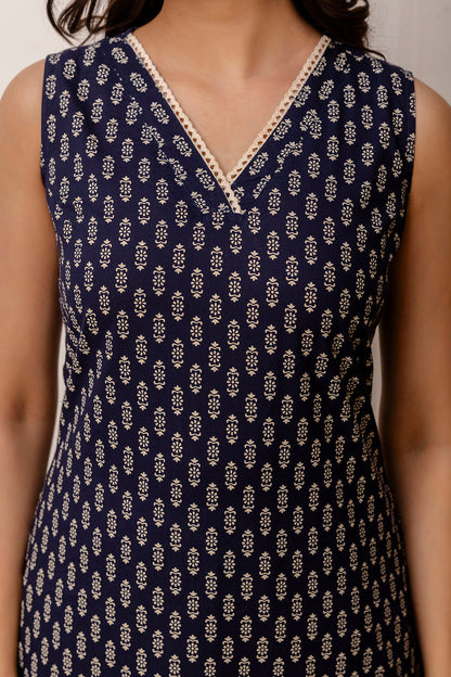 Women Navy Blue Printed Straight Shoulder Straps Kurta | LASVINI - Redefining Indian Fashion with Elegance