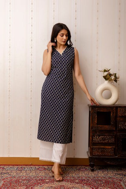 Women Navy Blue Printed Straight Shoulder Straps Kurta | LASVINI - Redefining Indian Fashion with Elegance