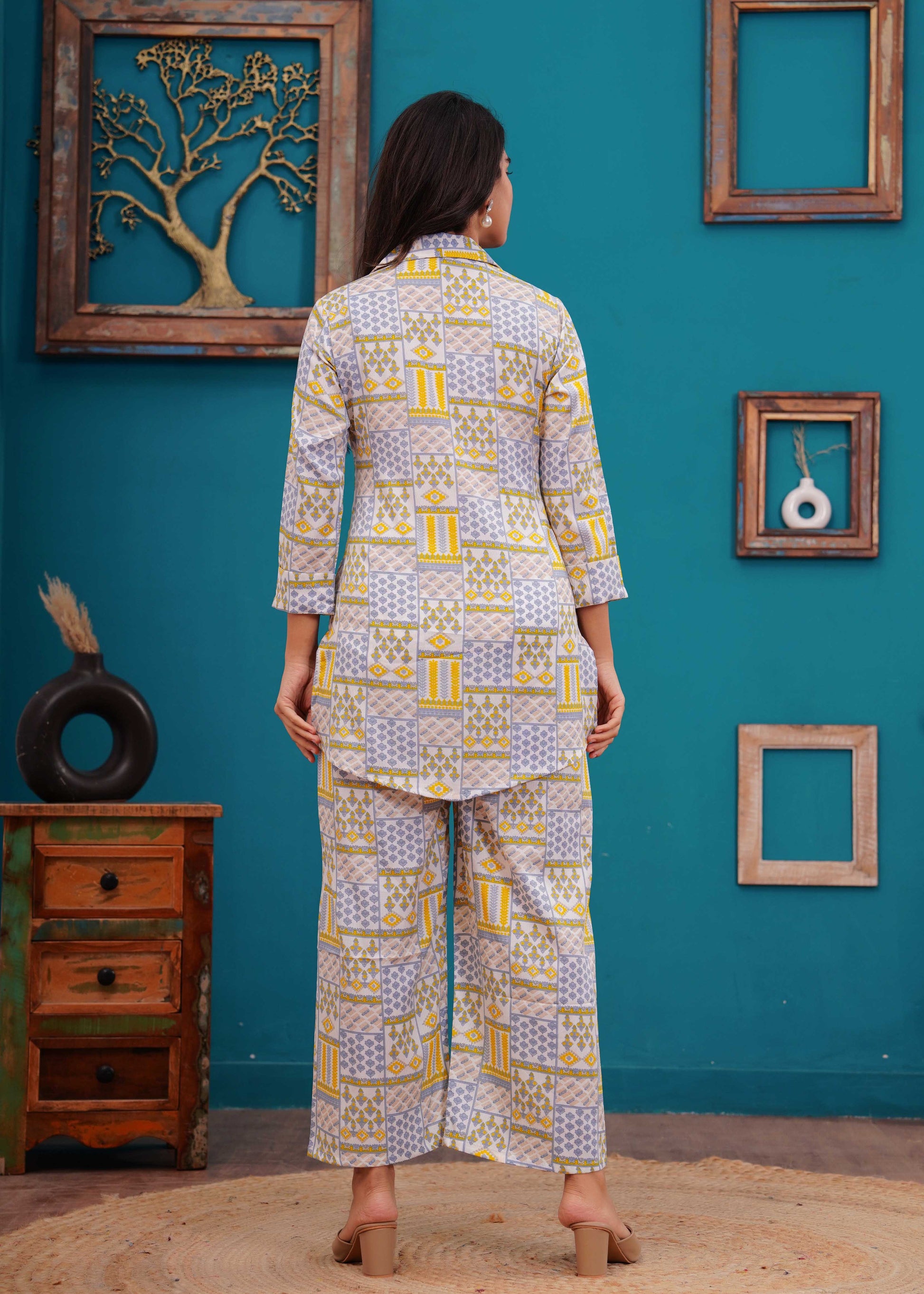 Off White Printed Co-Ord set for Women | LASVINI - Redefining Indian Fashion with Elegance