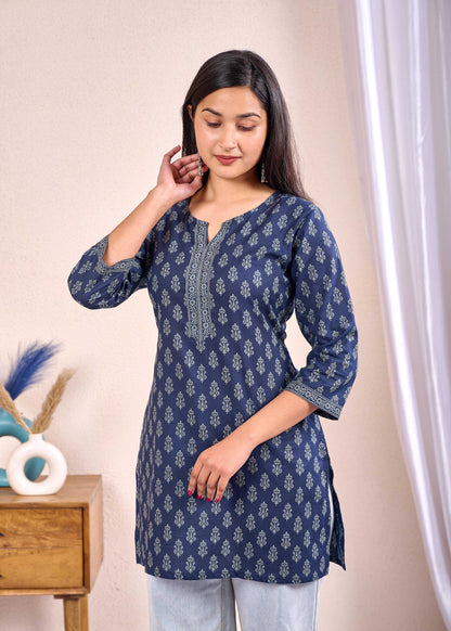 Women Navy Blue Printed Straight Tunic | LASVINI - Redefining Indian Fashion with Elegance