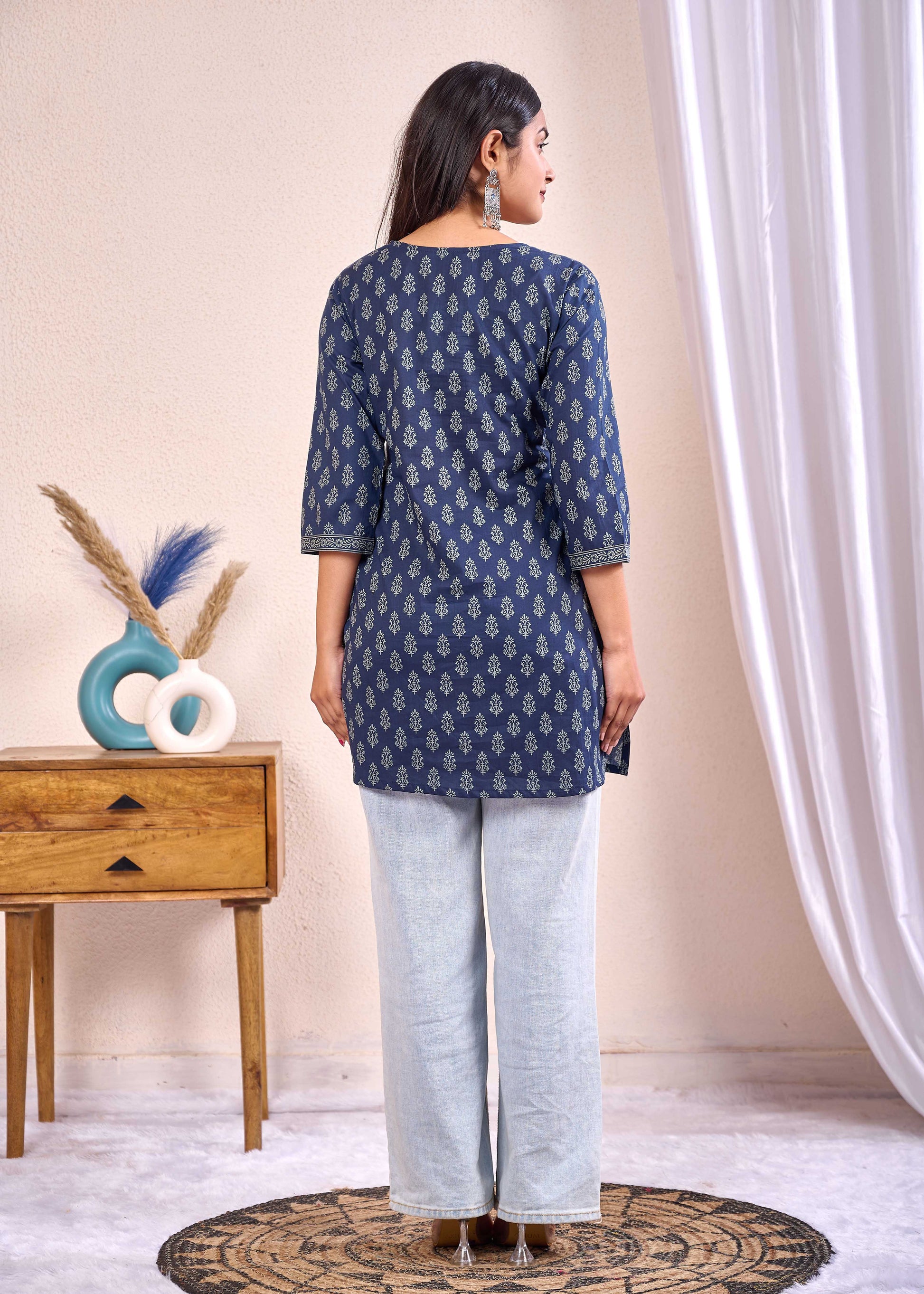 Women Navy Blue Printed Straight Tunic | LASVINI - Redefining Indian Fashion with Elegance