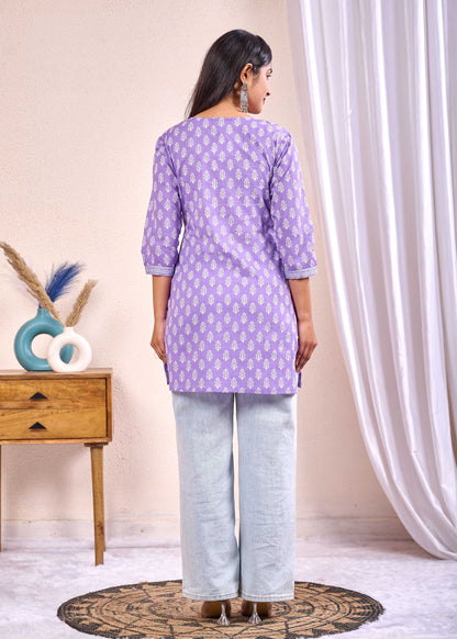 Women Lavender Printed Straight Tunic | LASVINI - Redefining Indian Fashion with Elegance